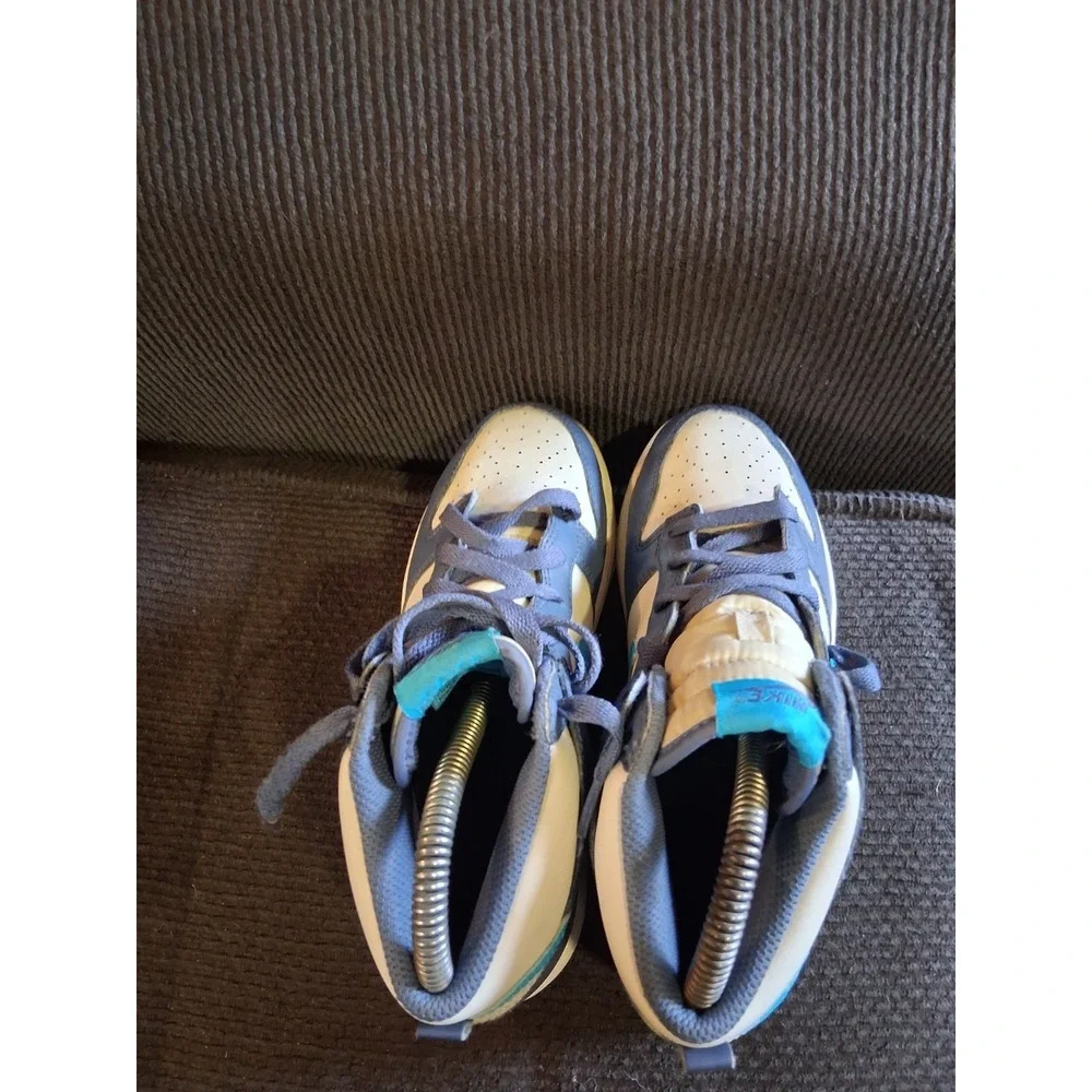 Nike Dunk High Kids 2.5Y Blue‎ & White Basketball Sneakers
